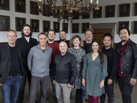 © Swaantje Hehmann - der Regisseur und sein Ensemble