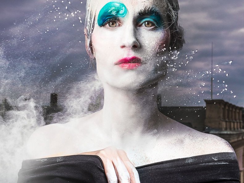 © Esra Rotthoff